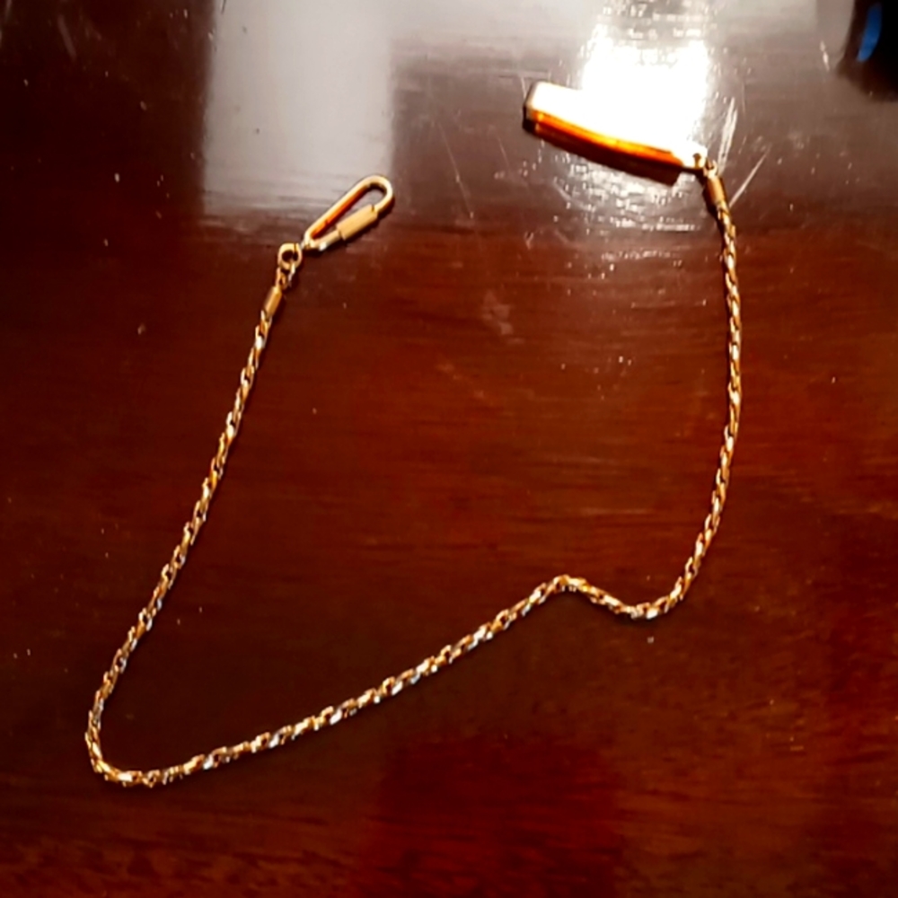 Nice watch pocket watch chain Seiko brand. Can be used as a regular chain
